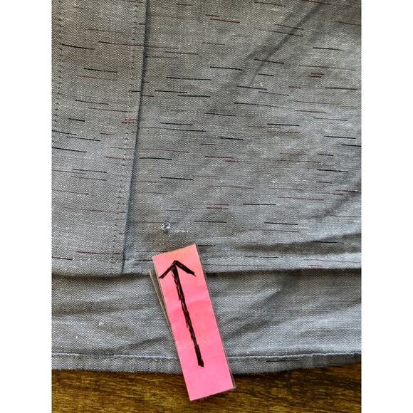 Travis Matthews Mens XL Gray Button Up Golfer Shirt Single Pocket FLAW - Picture 3 of 8